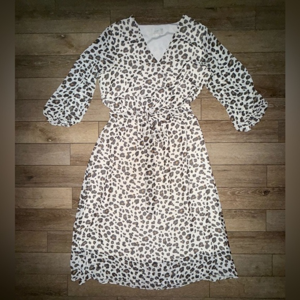 UEC LOFT LEOPARD PRINT CHIFFON FULLY LINED V NECK ELASTIC WAIST DRESS SZ MED